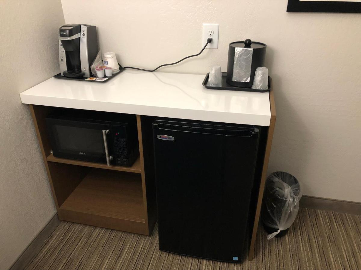 Holiday Inn Express Hotel & Suites Franklin By Ihg Экстерьер фото