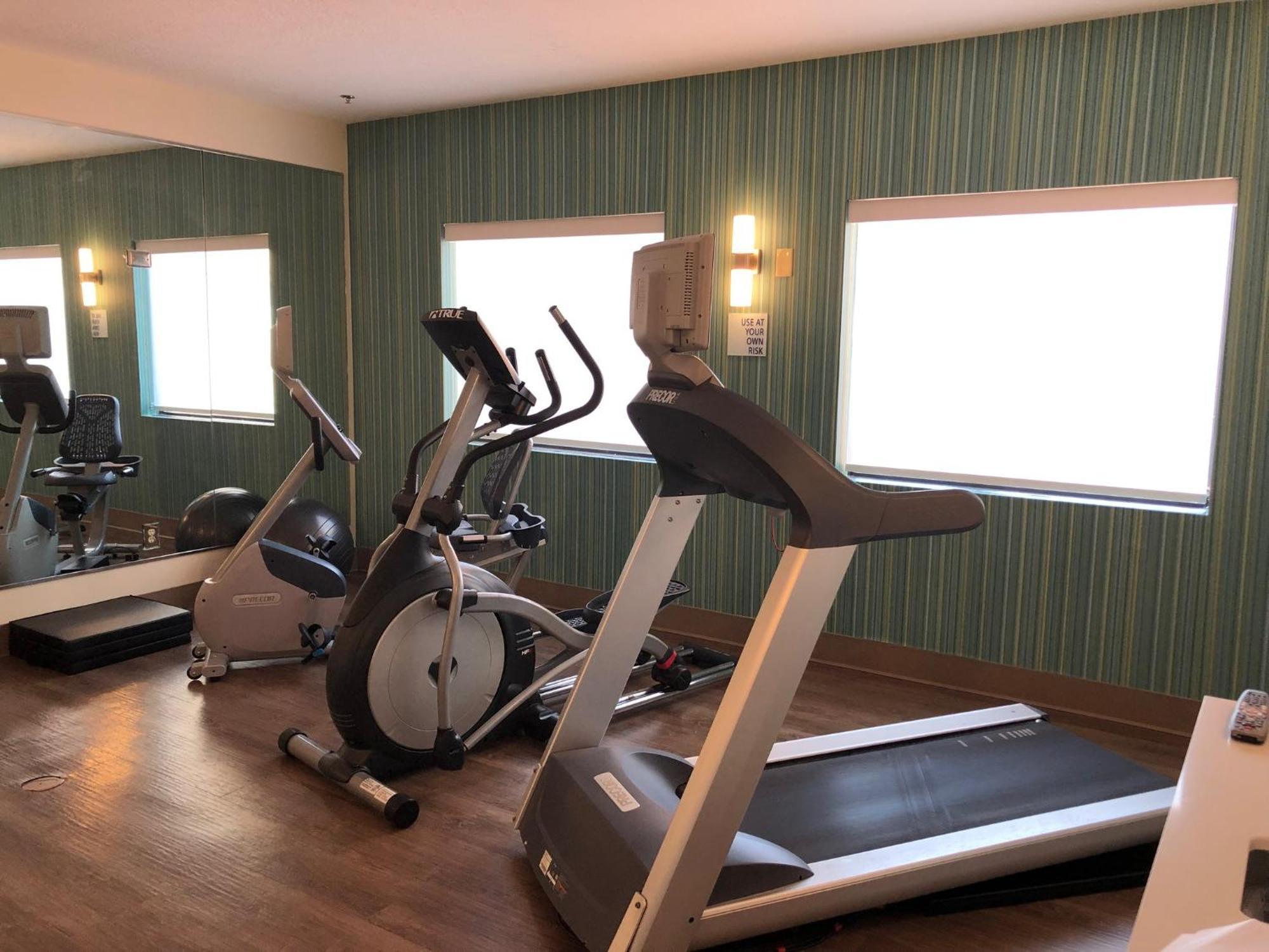 Holiday Inn Express Hotel & Suites Franklin By Ihg Экстерьер фото